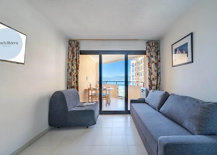 La Palme D'azur * カンヌ