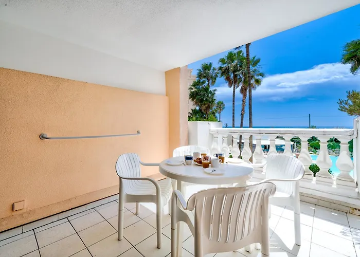 La Palme D'azur アパート カンヌ